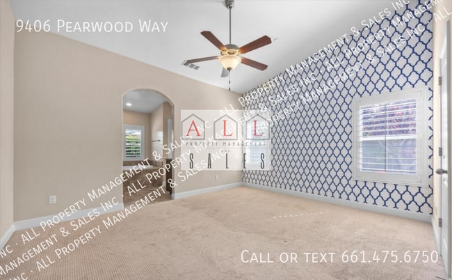 Building Photo - 9406 Pearwood Way