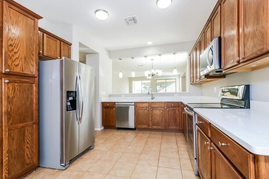 Building Photo - 15119 W Banff Ln