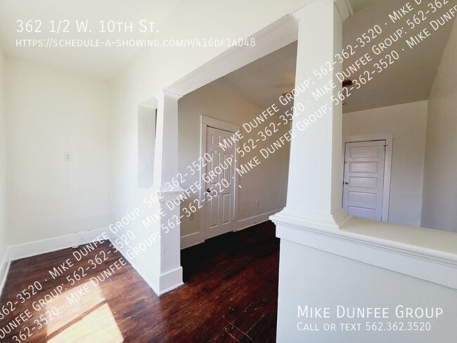 Building Photo - Upstairs 2BD/2BA Home in Central San Pedro...