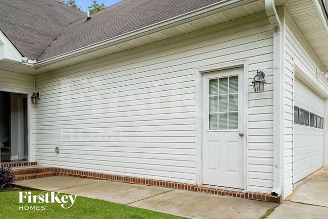 Building Photo - 210 James Allen Pl