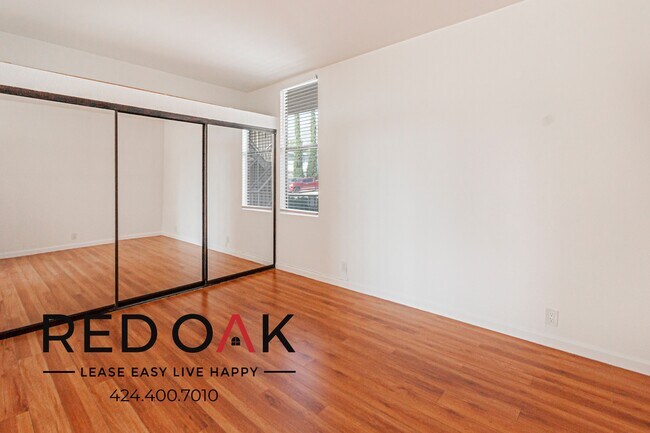 Building Photo - 10304 Tujunga Canyon Blvd