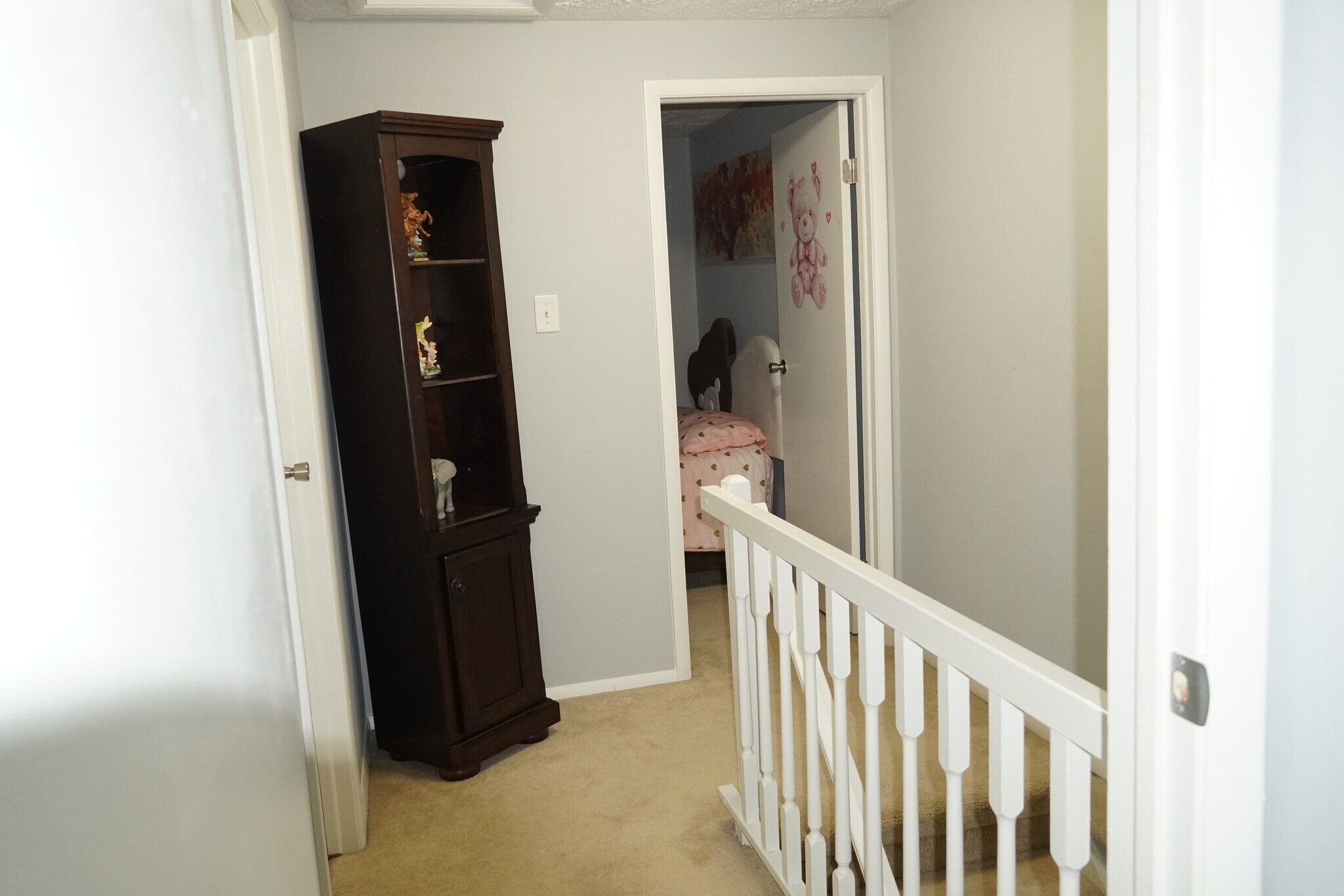 Building Photo - 1684 Thenia Pl