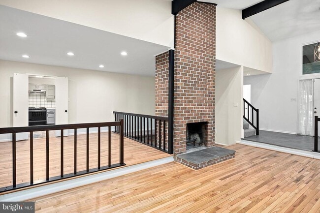 Building Photo - 11150 Wood Elves Way