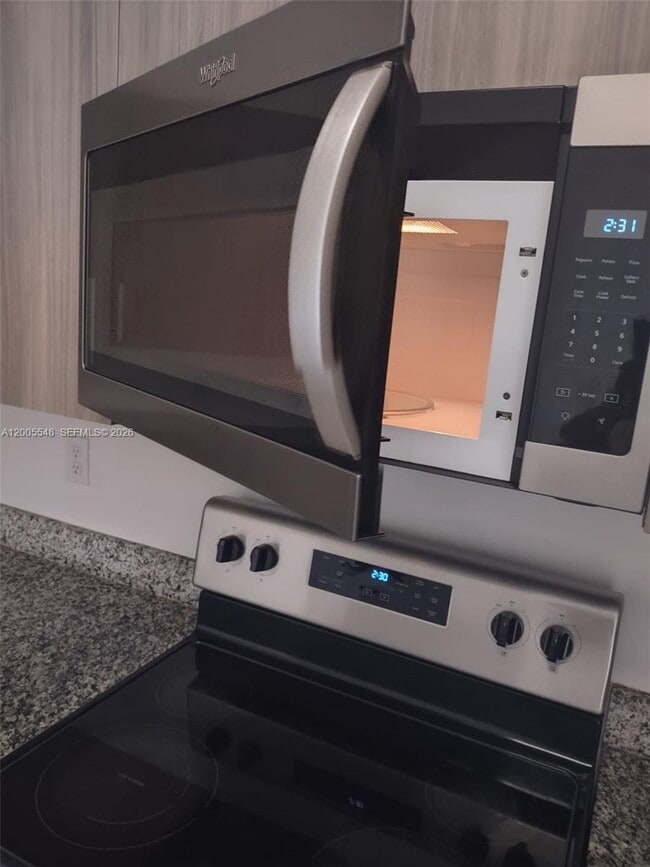 Building Photo - 640 Pioneer Way