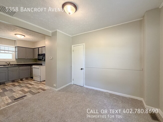 Building Photo - 5358 Bancroft Ave