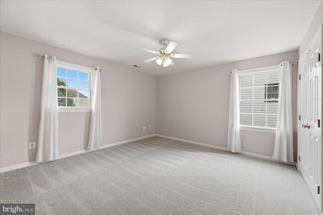 Building Photo - 104 Bramble Ct