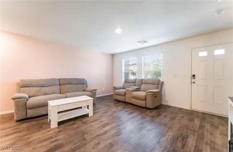 Building Photo - 1145 Meadow Sparrow Pl