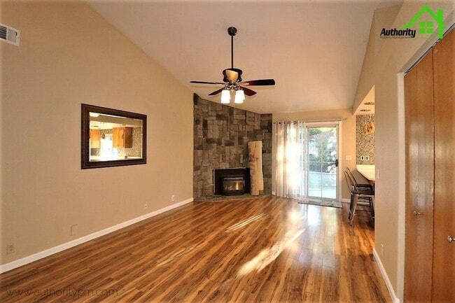 Building Photo - 1708 Gold Hills Dr