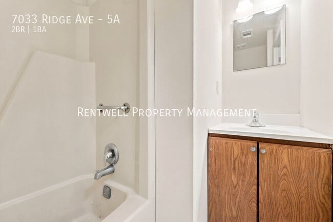 Building Photo - 7033 Ridge Ave