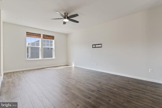 Building Photo - 44042 Eucalyptus Way