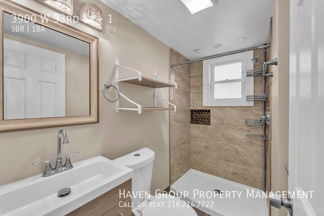 Building Photo - 3900 W 33rd St