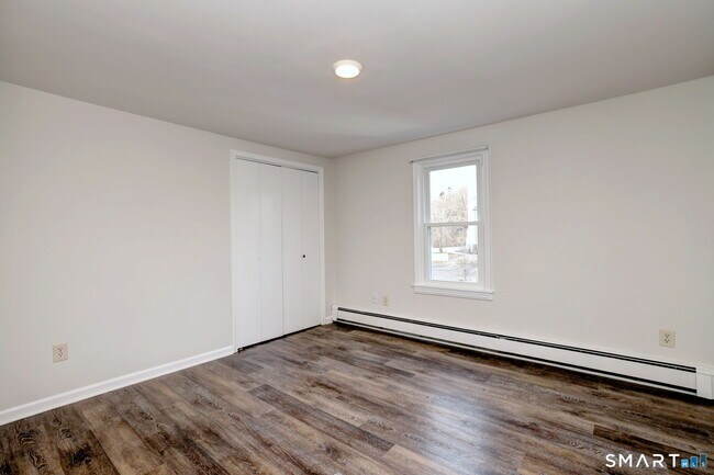 Building Photo - 5160 Madison Ave