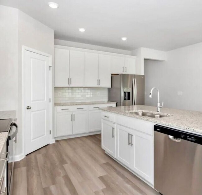 Building Photo - Coming soon-new construction