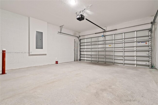 Building Photo - 5025 Armina Pl