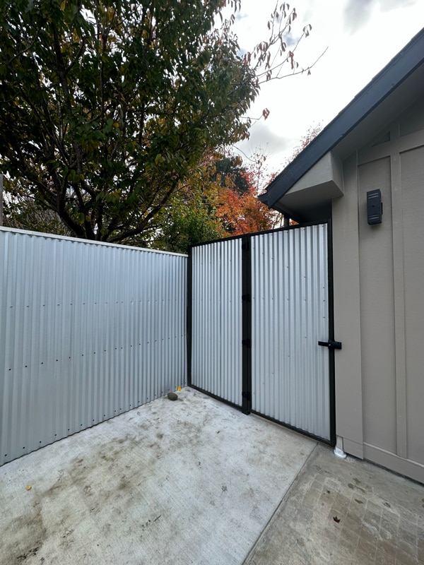 Building Photo - 1139 Azalea Ave