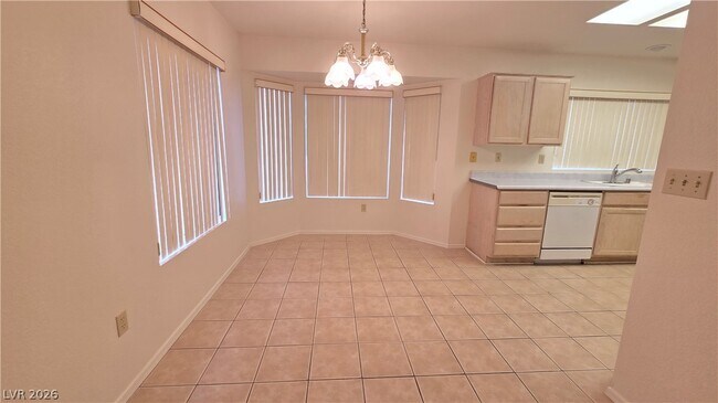 Building Photo - 9328 Fresh Spring Dr