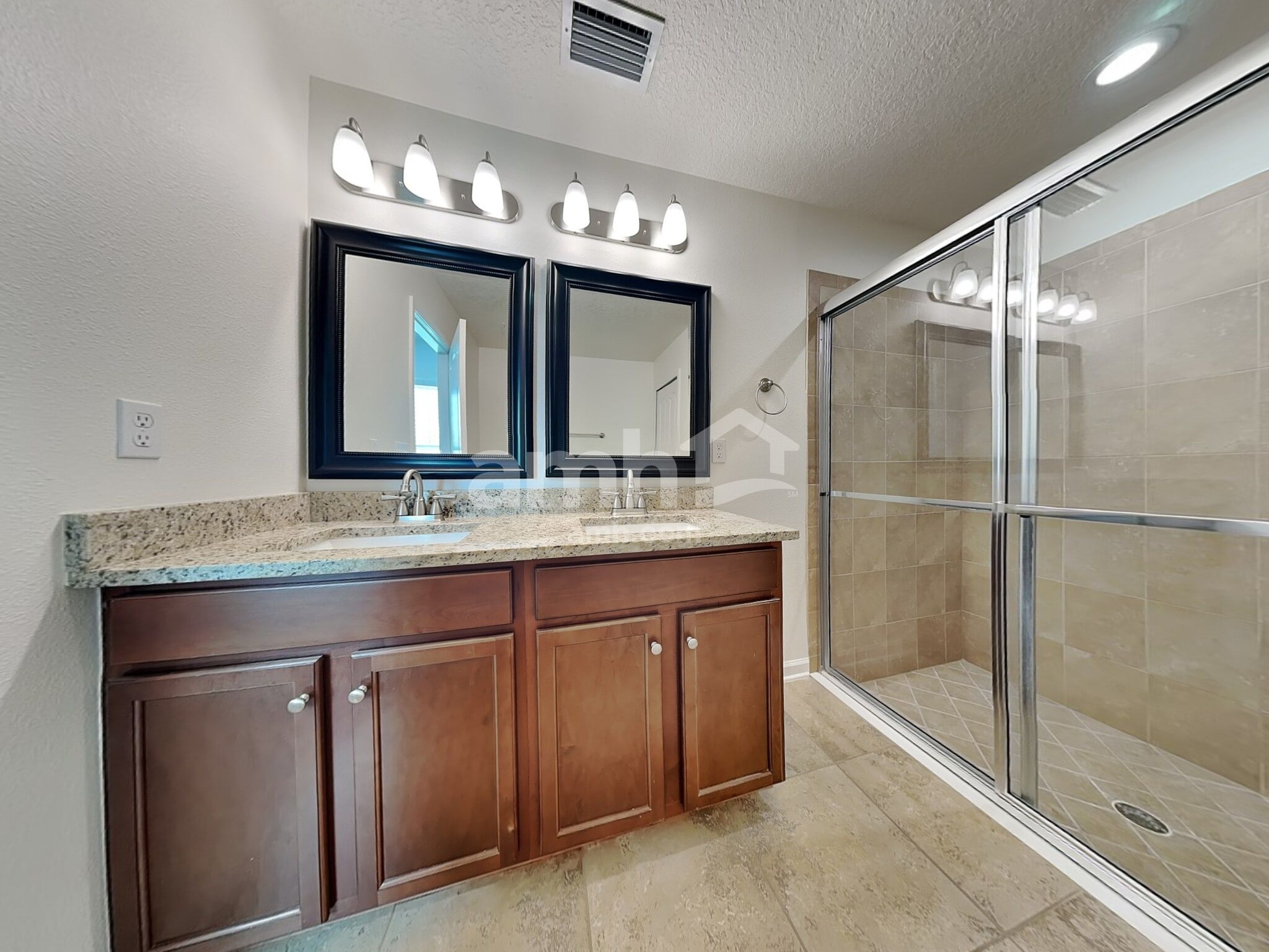 Building Photo - 1045 Bains Lake Dr