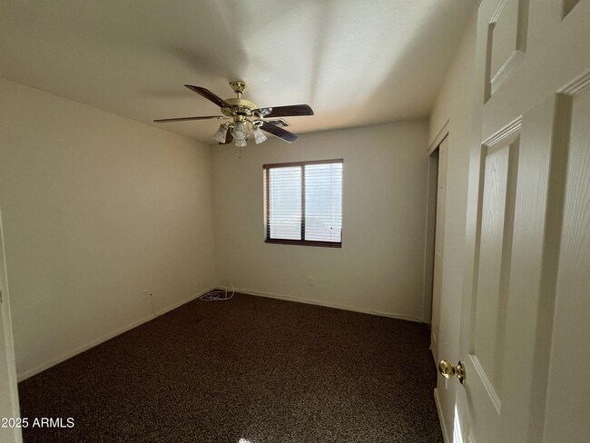 Building Photo - 12729 W Ventura St