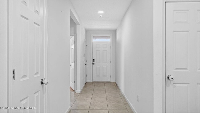 Building Photo - 7114 Topaz Dr