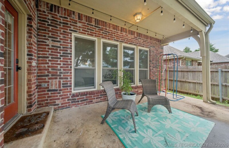Building Photo - 8404 E 98th Pl