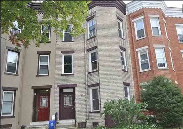 Building Photo - 178 Western Ave
