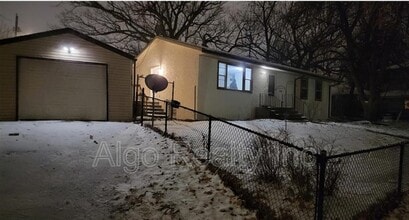 Building Photo - 2414 N Ilion Ave