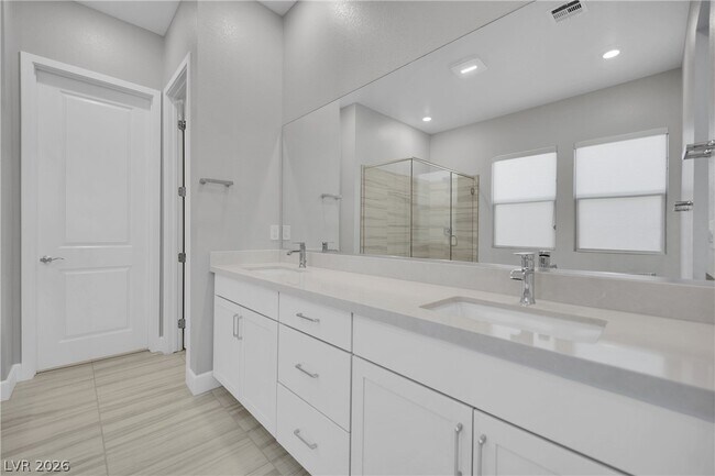 Building Photo - 265 Agnew St