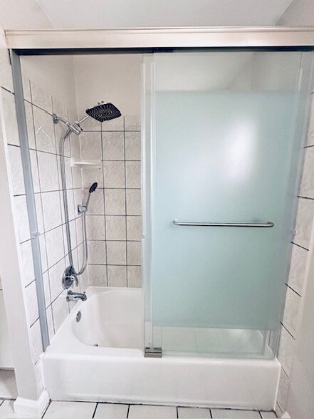 Building Photo - 1468 Chalcedony St