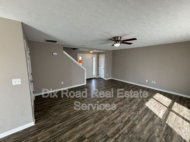 Building Photo - 209 Wexford Dr