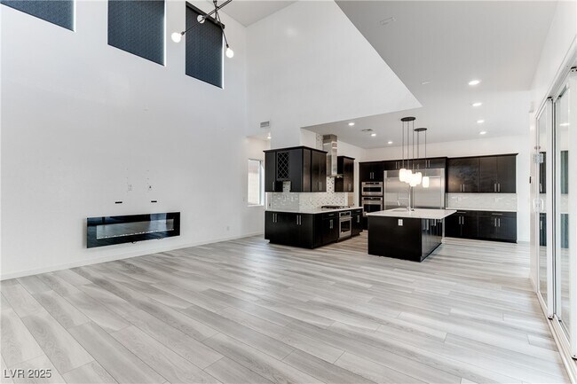 Building Photo - 10312 Jade Point Dr