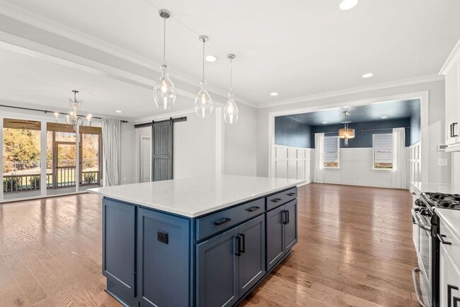 Building Photo - Former Model Home in the highly coveted Jackson Hills subdivision!