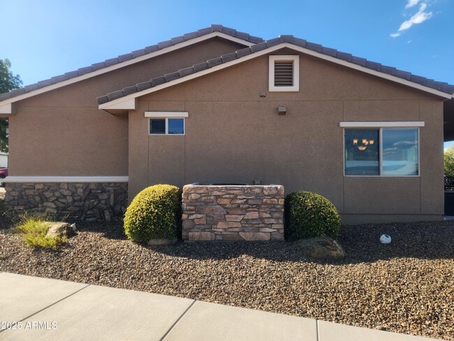 Building Photo - 1385 Javelina Hill Rd