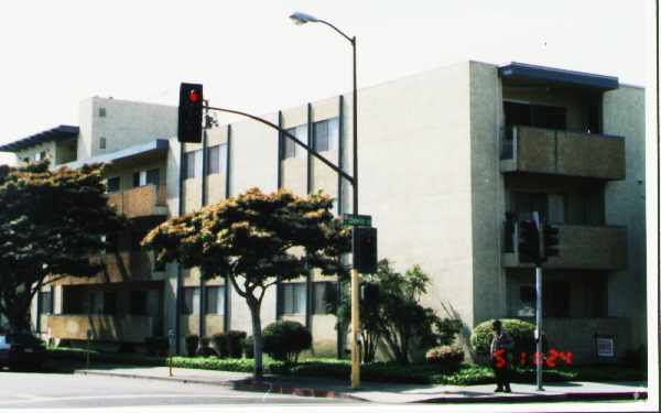 Building Photo - 1255 Hays St
