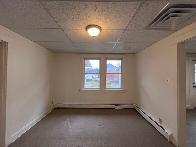 Building Photo - 188 Pennsylvania Ave