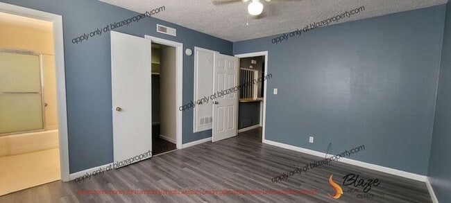 Building Photo - Broadstone 1 Bedroom $615