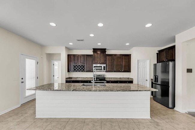 Building Photo - 316 Beachgrass Ln