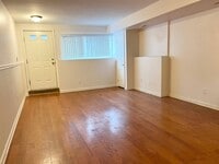 Building Photo - 35 Chesterfield Ln