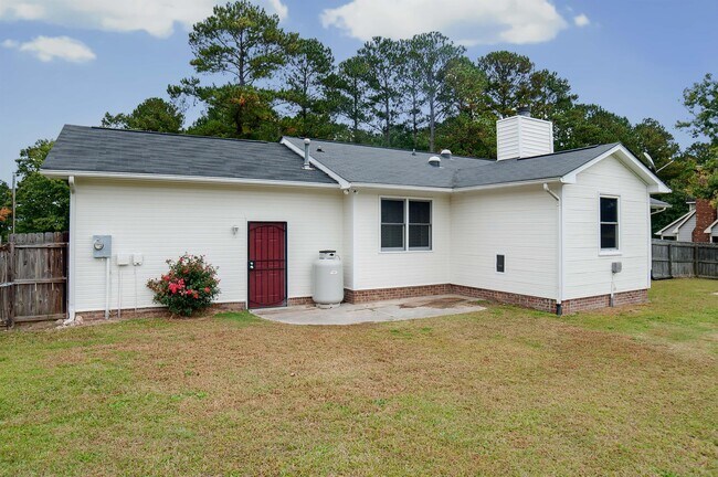 Building Photo - 1417 Owls Nest Rd