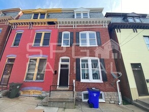 Building Photo - 16 East Ave