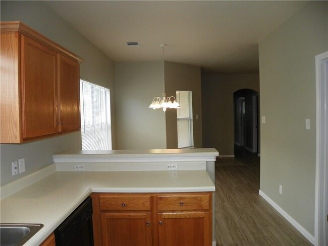 Building Photo - 135 Marvin Cove