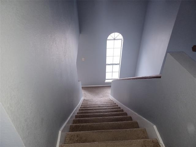 Building Photo - 2315 Cuesta Ln