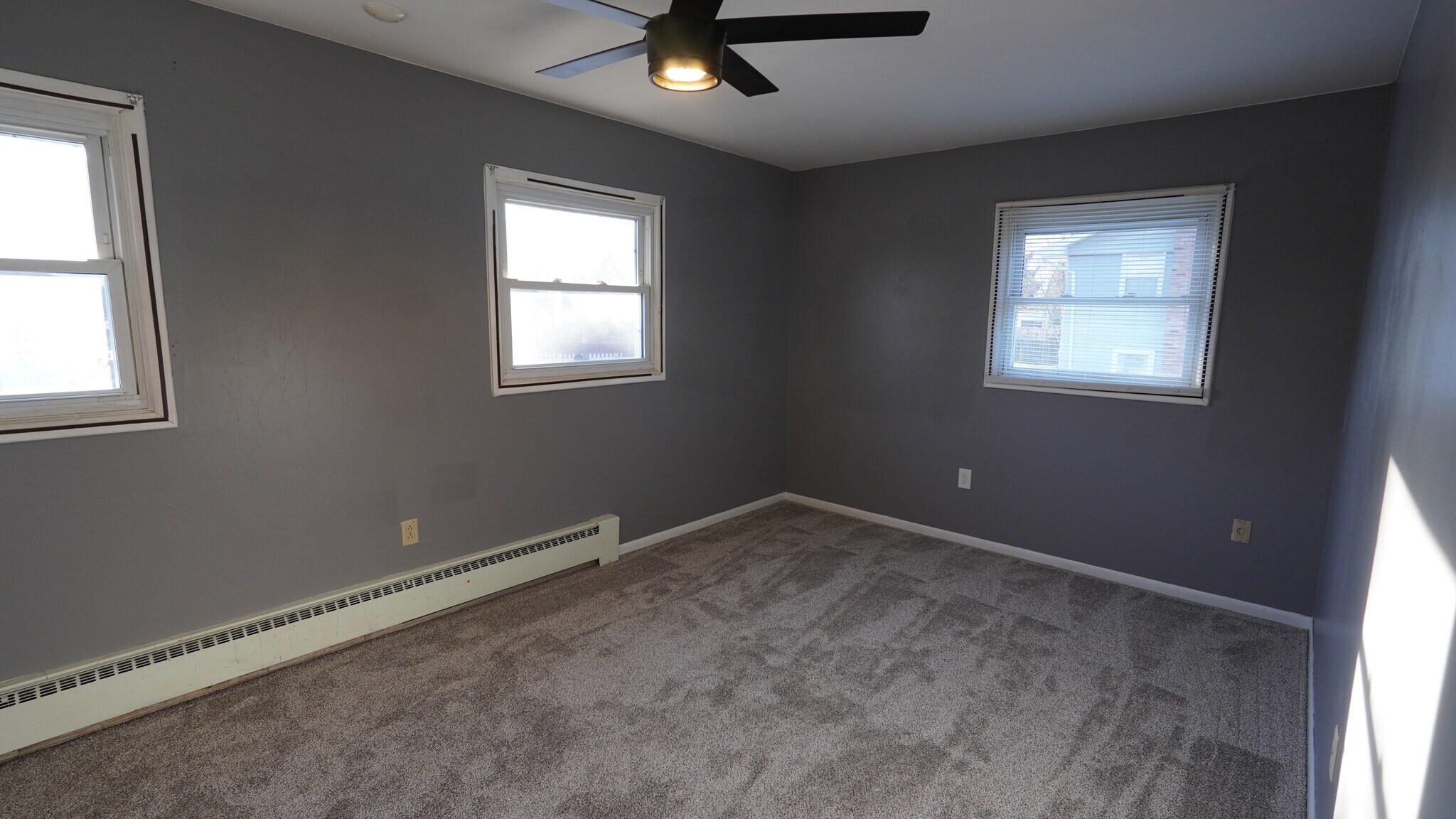 Building Photo - 5 Allandale Dr