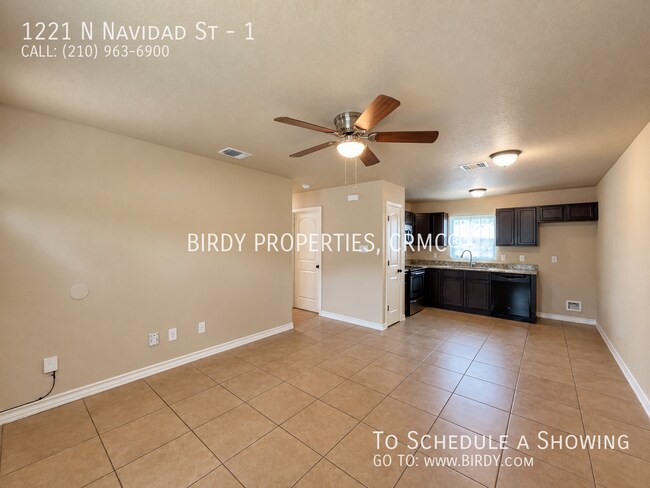 Building Photo - 1221 N Navidad St