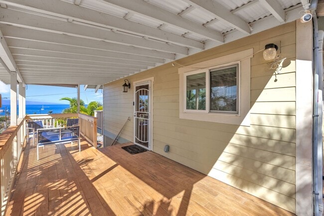 Building Photo - Oceanview 3-Bedroom in Lahaina – Solar, EV...