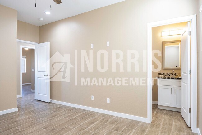 Building Photo - 9301 W Century Dr