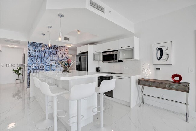 Building Photo - 888 Biscayne Blvd