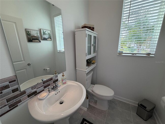 Building Photo - 125 Nine Iron Dr