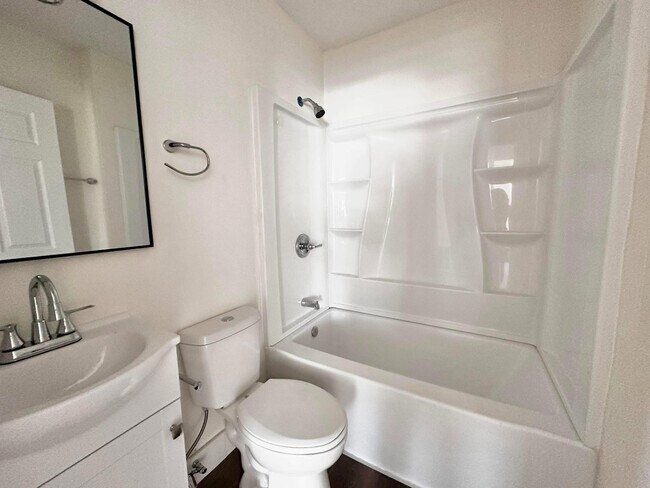 Building Photo - 3614 Erath Ave