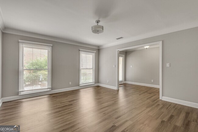 Building Photo - 58 Mt Vernon Cir