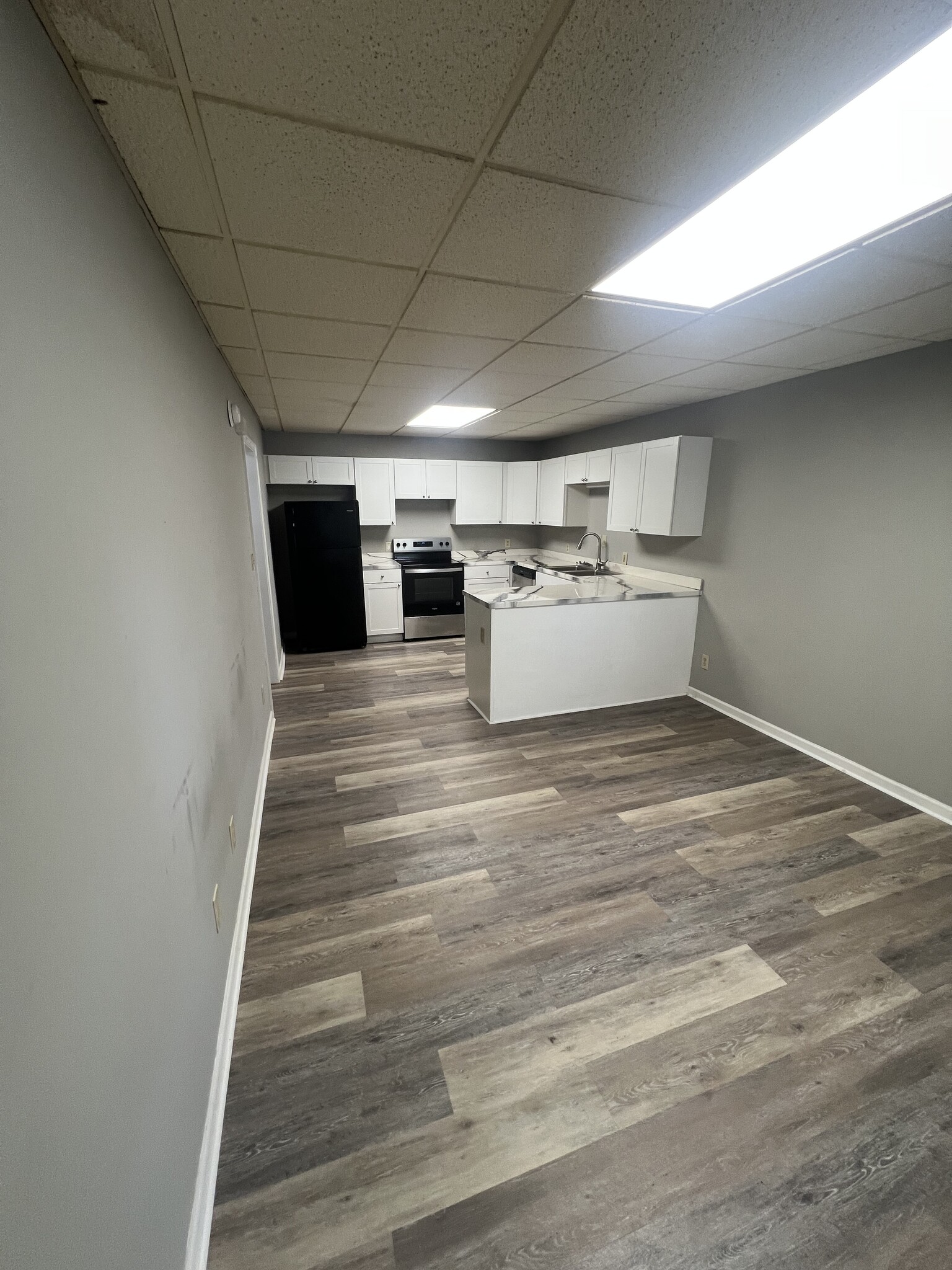 Building Photo - 301 Cypress St